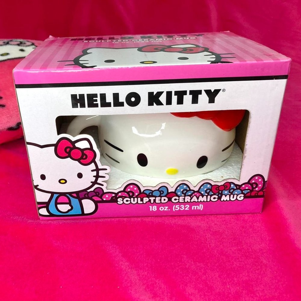 Sanrio Hello Kitty Sculpted Ceramic Mug